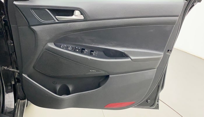 2021 Hyundai Tucson GLS 2WD AT PETROL, Petrol, Automatic, 77,364 km, Driver Side Door Panels Control