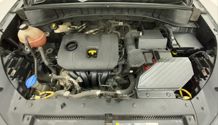 2021 Hyundai Tucson GLS 2WD AT PETROL, Petrol, Automatic, 77,364 km, Open Bonet