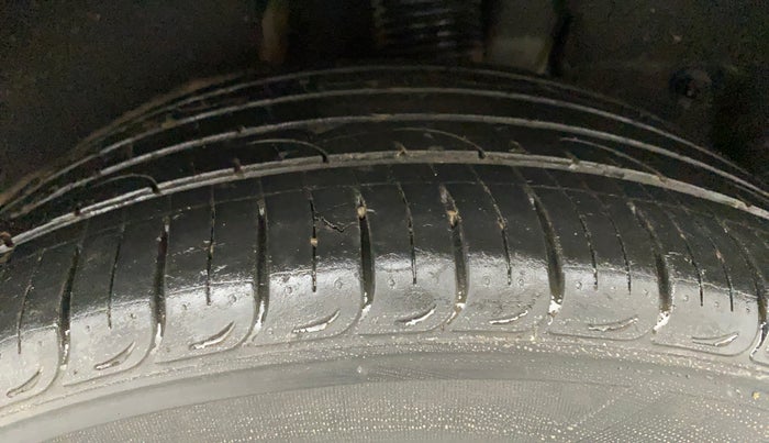 2021 Hyundai Tucson GLS 2WD AT PETROL, Petrol, Automatic, 77,364 km, Left Rear Tyre Tread