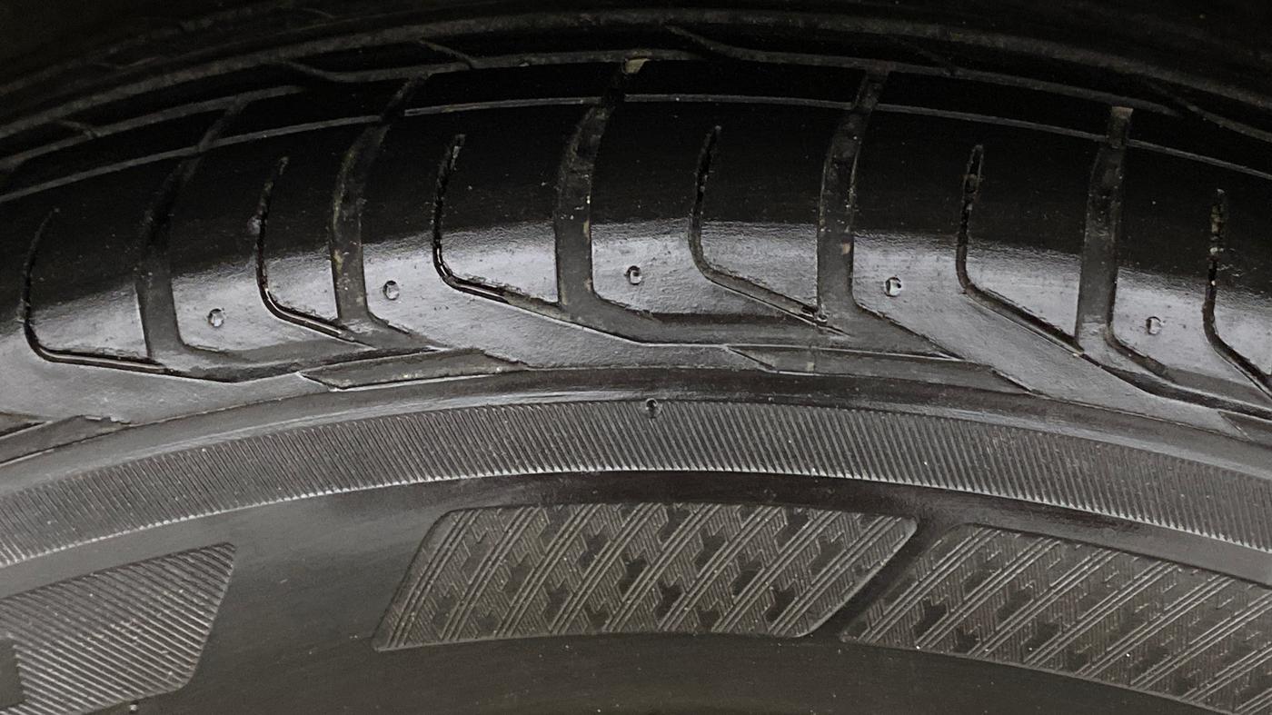 2019 Tata NEXON XZA PLUS PETROL, Petrol, Automatic, 56,162 km, Right Rear Tyre Tread