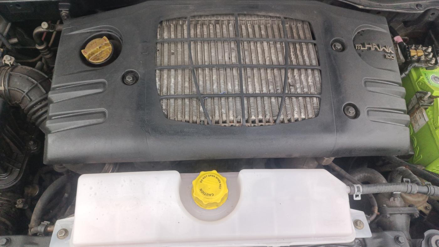 2016 Mahindra NUVOSPORT N8 AMT, Diesel, Automatic, 56,522 km, Engine View