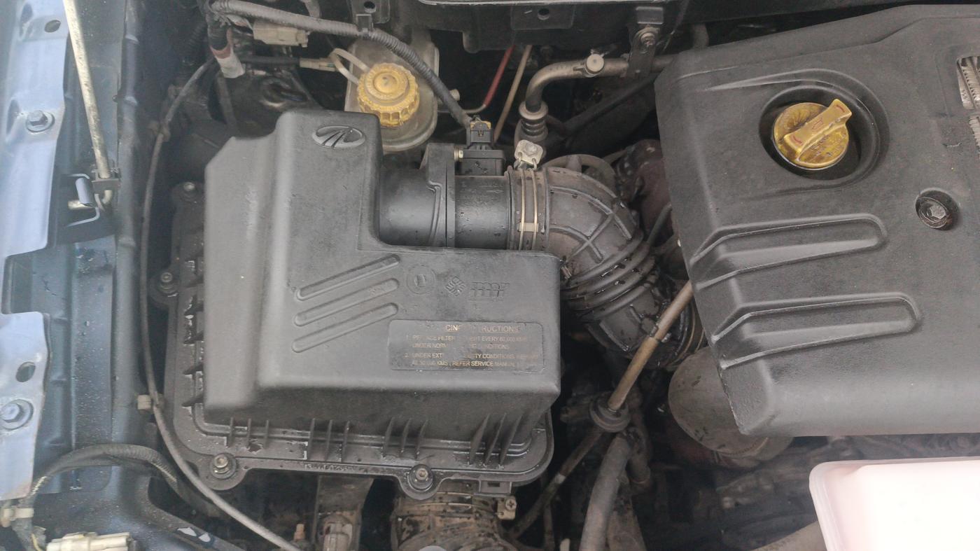 2016 Mahindra NUVOSPORT N8 AMT, Diesel, Automatic, 56,522 km, Engine View - Right
