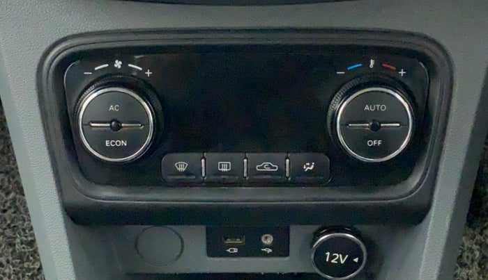2017 Tata TIGOR XZ 1.2 REVOTRON OPT, Petrol, Manual, 65,047 km, Automatic Climate Control