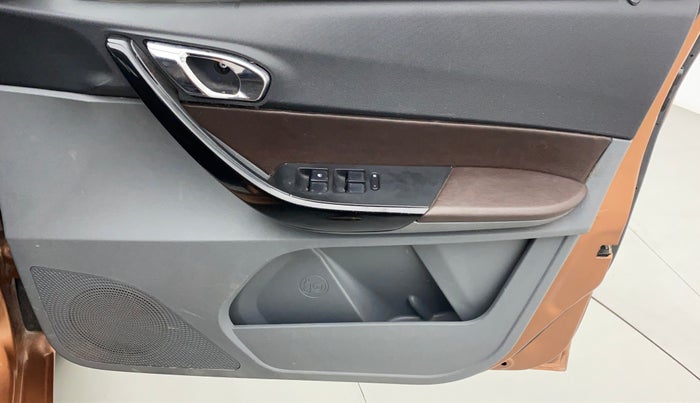 2017 Tata TIGOR XZ 1.2 REVOTRON OPT, Petrol, Manual, 65,047 km, Driver Side Door Panels Control