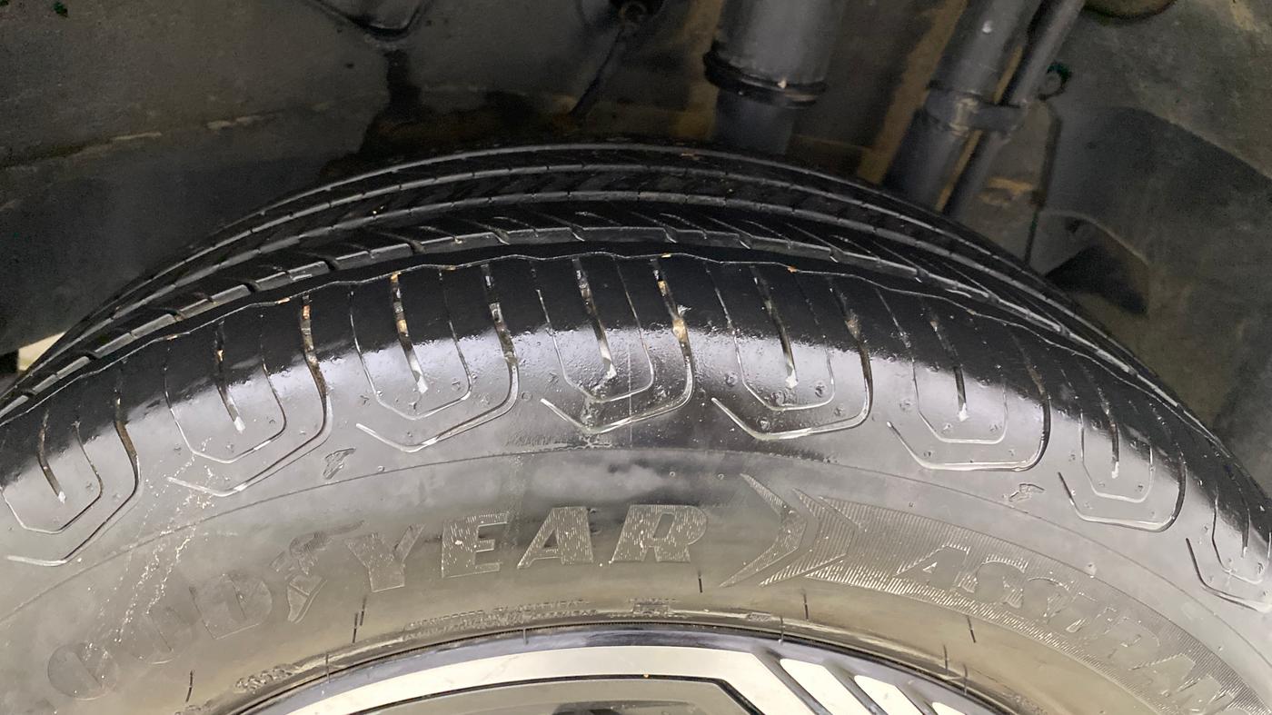 2023 Tata NEXON CREATIVE + 1.2 PETROL, Petrol, Manual, 33,449 km, Left Rear Tyre Tread