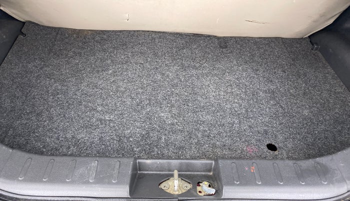 2018 Maruti Alto K10 VXI (O) AMT, Petrol, Automatic, 57,407 km, Boot Inside