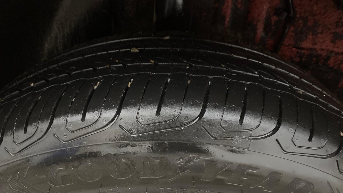 2023 Tata ALTROZ XZ PETROL, Petrol, Manual, 20,494 km, Right Rear Tyre Tread