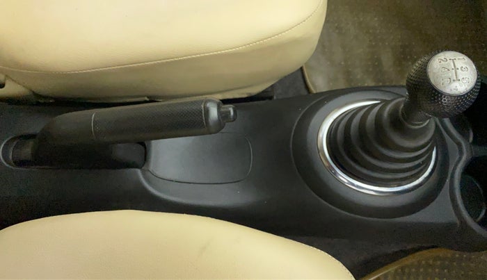2013 Honda Amaze 1.2L I-VTEC S, Petrol, Manual, 62,047 km, Gear Lever