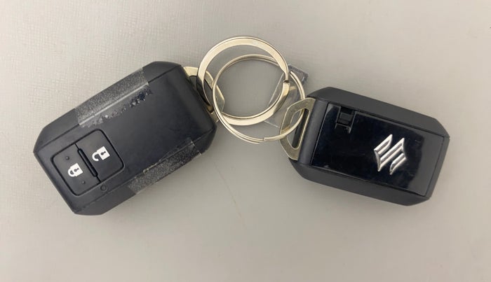 2024 Maruti XL6 ZETA AT, Petrol, Automatic, 9,643 km, Key Close Up