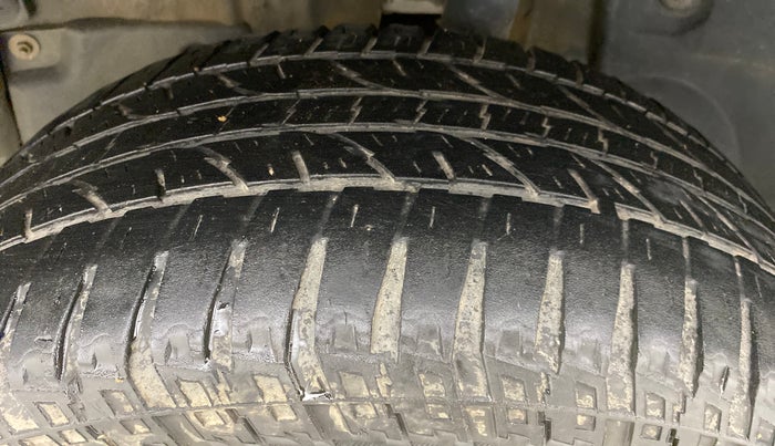 2016 Renault Duster RXZ 110 4WD, Diesel, Manual, 80,833 km, Left Rear Tyre Tread