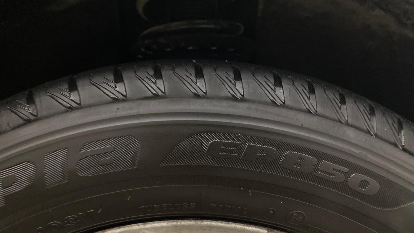 2023 Tata Harrier XZA PLUS O DARK EDITION, Diesel, Automatic, 12,576 km, Right Front Tyre Tread