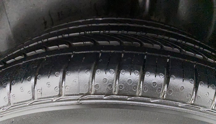 2020 Volkswagen Polo 1.0 GT TSI AT, Petrol, Automatic, 39,632 km, Left Rear Tyre Tread