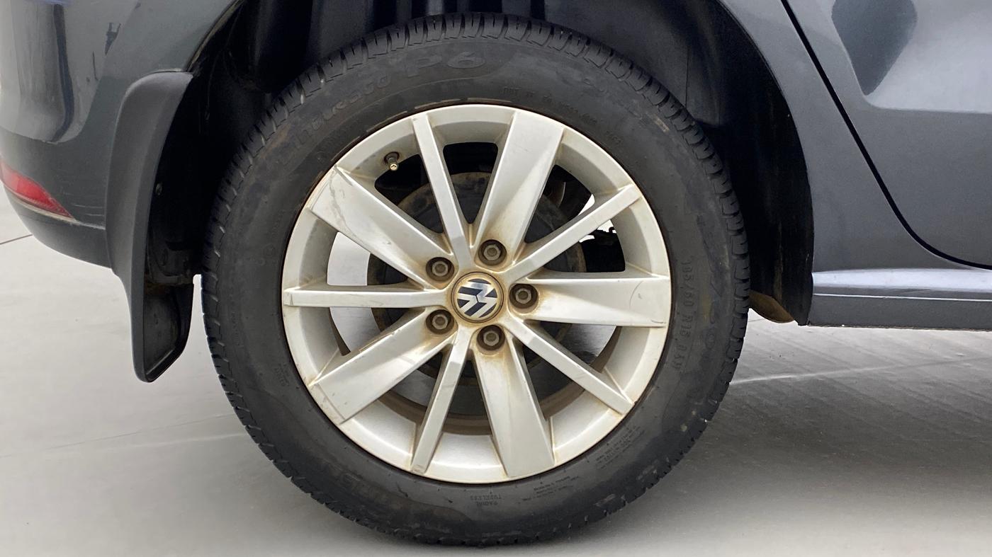 2015 Volkswagen Polo HIGHLINE1.2L PETROL, Petrol, Manual, 85,512 km, Right Rear Wheel