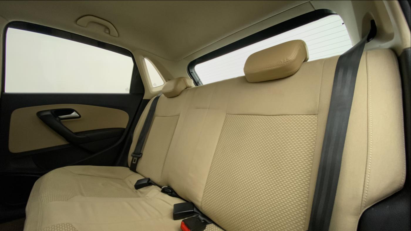 2015 Volkswagen Polo HIGHLINE1.2L PETROL, Petrol, Manual, 85,512 km, Right Side Rear Door Cabin