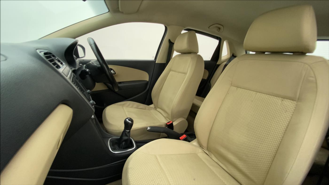 2015 Volkswagen Polo HIGHLINE1.2L PETROL, Petrol, Manual, 85,512 km, Right Side Front Door Cabin