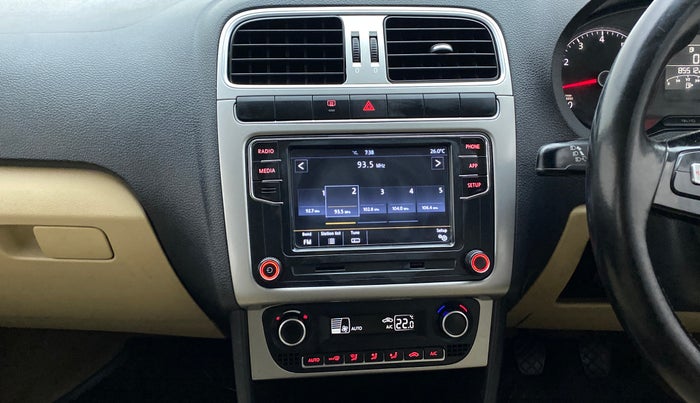 2015 Volkswagen Polo HIGHLINE1.2L PETROL, Petrol, Manual, 85,512 km, Air Conditioner
