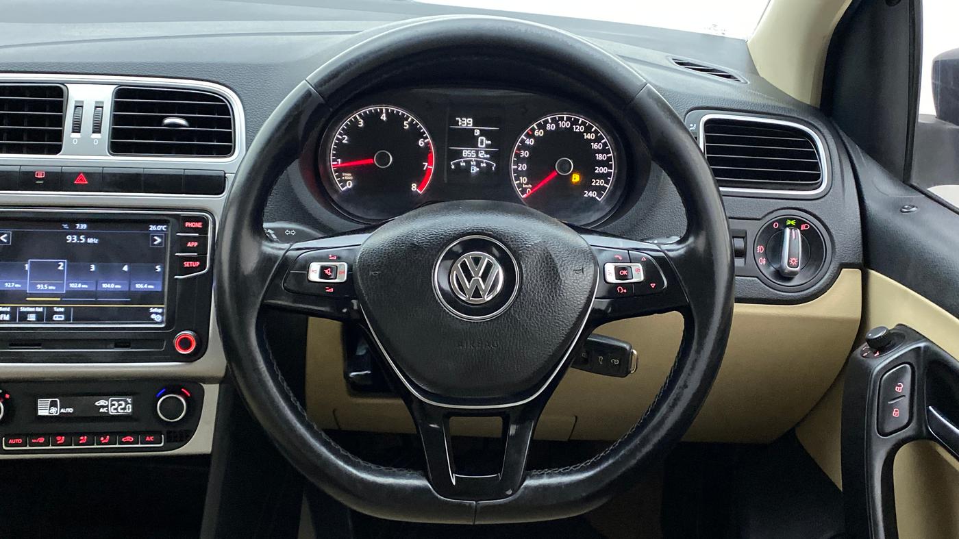 2015 Volkswagen Polo HIGHLINE1.2L PETROL, Petrol, Manual, 85,512 km, Steering Wheel Close Up