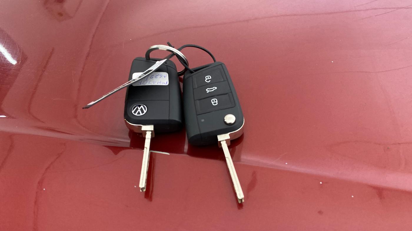 2022 Volkswagen TAIGUN HIGHLINE 1.0 TSI AT, Petrol, Automatic, 28,018 km, Key Close Up