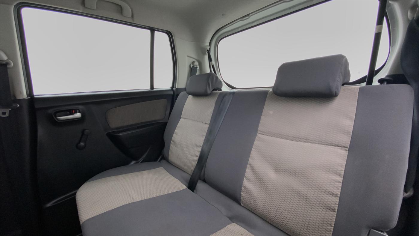 2013 Maruti Wagon R 1.0 LXI, Petrol, Manual, 13,989 km, Right Side Door Cabin View