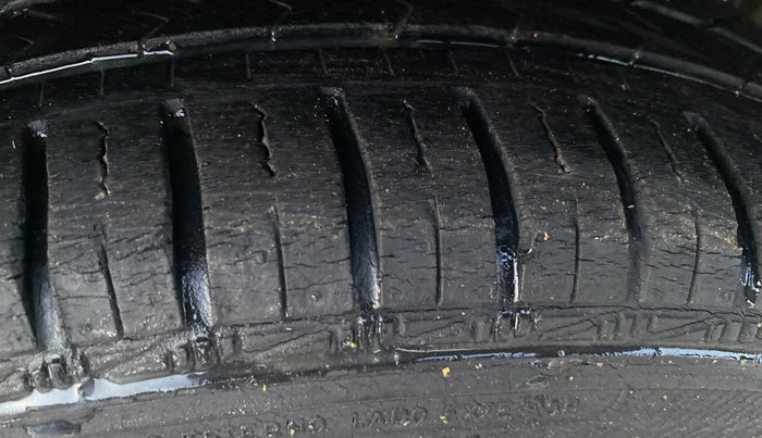 2014 Hyundai Xcent S (O) 1.2, Petrol, Manual, 92,246 km, Left Rear Tyre Tread