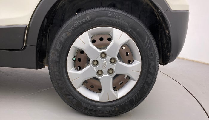 2019 Mahindra XUV300 W6 1.2 PETROL, Petrol, Manual, 40,899 km, Left Rear Wheel
