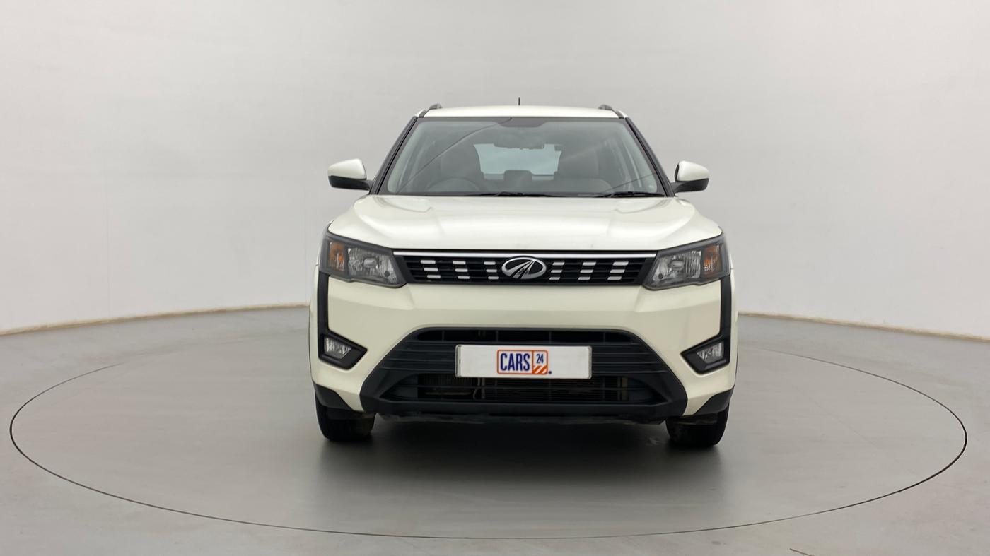 2019 Mahindra XUV300 W6 1.2 PETROL, Petrol, Manual, 40,899 km, Front