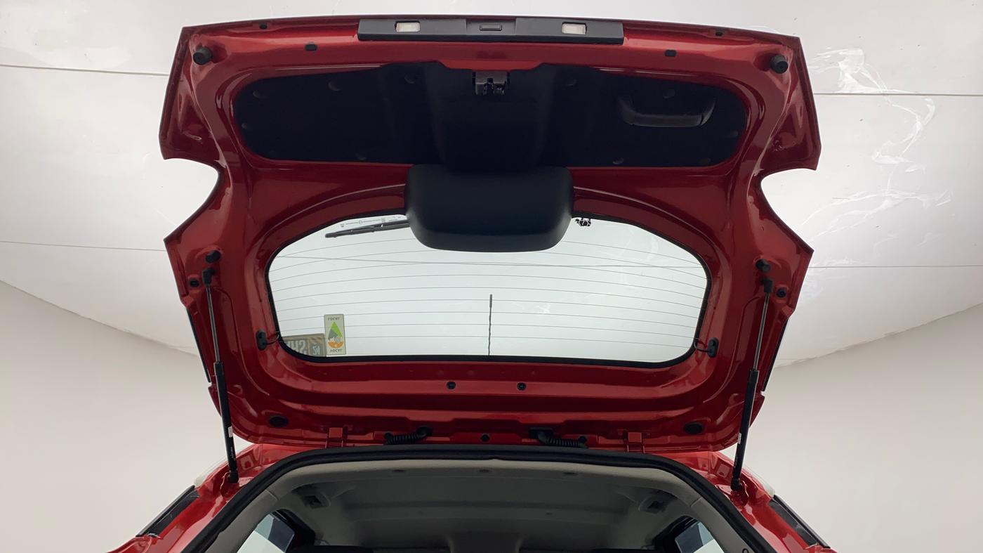 2023 Tata PUNCH CREATIVE AMT 1.2 RTN DUAL TONE, Petrol, Automatic, 12,032 km, Boot Door Open