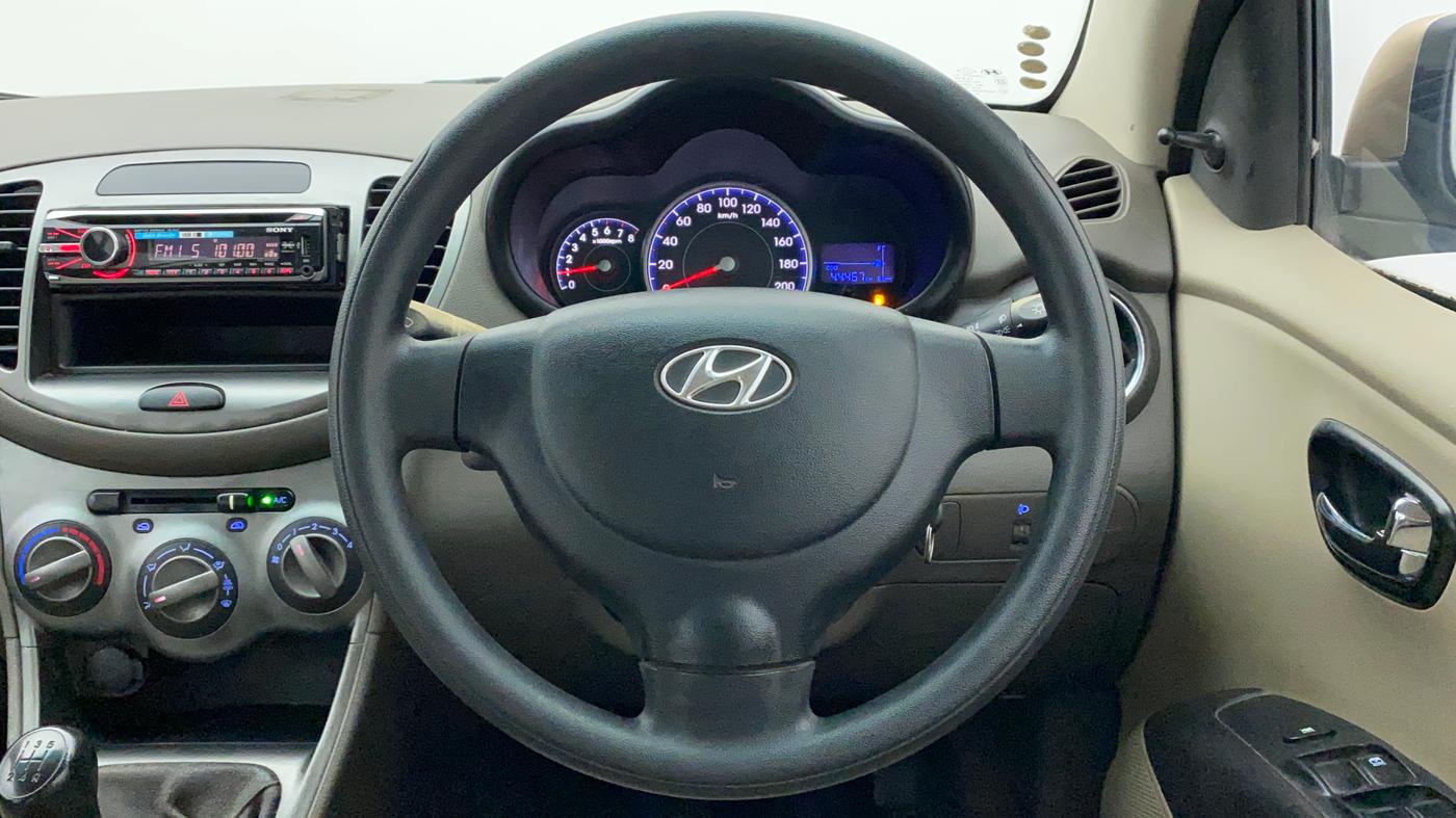 2010 Hyundai i10 MAGNA 1.1, Petrol, Manual, 44,757 km, Steering Wheel Close Up