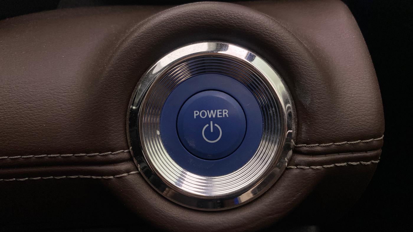 2022 Toyota URBAN CRUISER HYRYDER V HYBRID, Hybrid, Automatic, 33,635 km, Keyless Start/ Stop Button