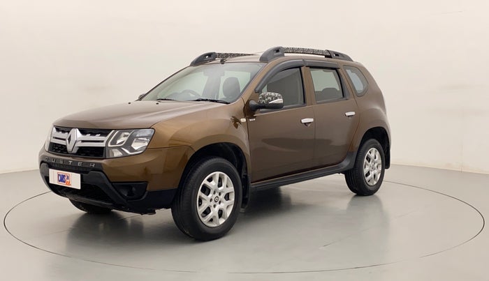2017 Renault Duster RXE PETROL, Petrol, Manual, 68,233 km, Left Front Diagonal