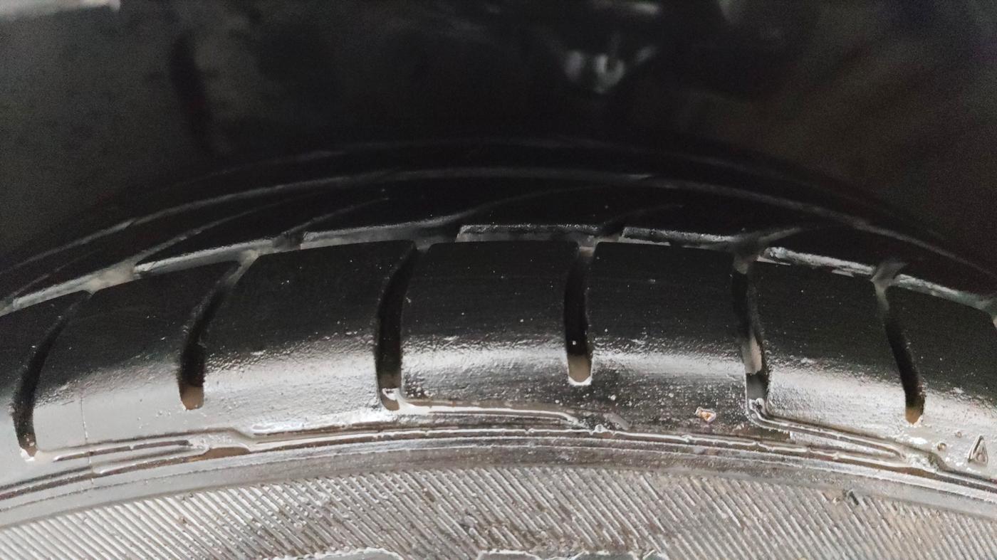 2017 Hyundai New Elantra 2.0 SX(O) AT PETROL, Petrol, Automatic, 93,662 km, Left Front Tyre Tread