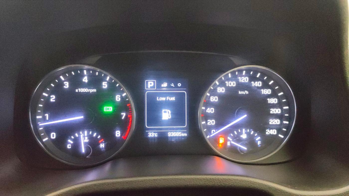 2017 Hyundai New Elantra 2.0 SX(O) AT PETROL, Petrol, Automatic, 93,662 km, Odometer Image