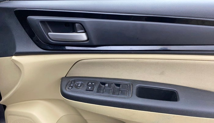 2019 Honda Amaze 1.2L I-VTEC S, Petrol, Manual, 84,778 km, Driver Side Door Panels Control