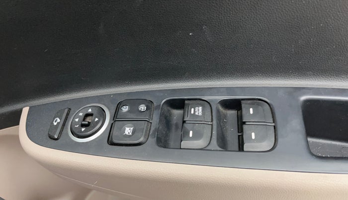 2016 Hyundai Grand i10 ASTA (O) 1.2 KAPPA VTVT, Petrol, Manual, 23,217 km, Driver Side Door Panels Control