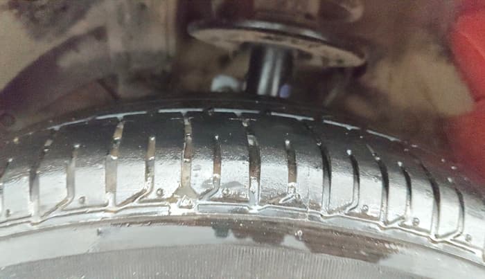 2017 Maruti Baleno SIGMA PETROL 1.2, Petrol, Manual, 75,143 km, Left Front Tyre Tread