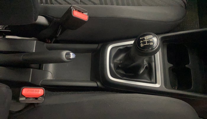 2021 Maruti Swift VXI, Petrol, Manual, 54,128 km, Gear Lever