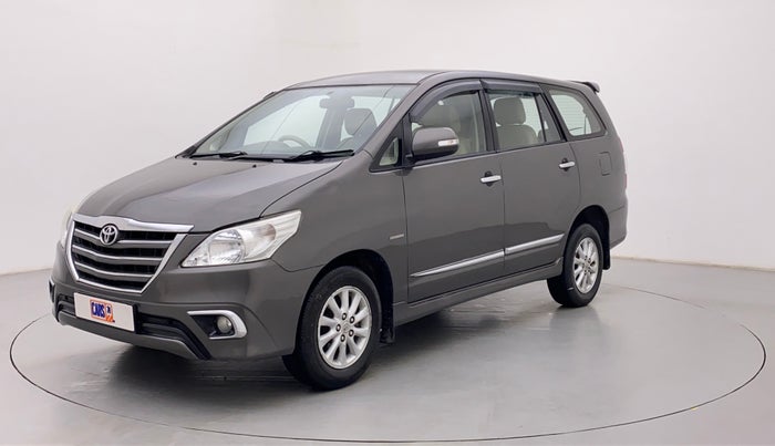 2014 Toyota Innova 2.5 VX 7 STR BS IV, Diesel, Manual, Left Front Diagonal