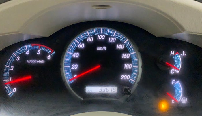 2014 Toyota Innova 2.5 VX 7 STR BS IV, Diesel, Manual, Odometer Image