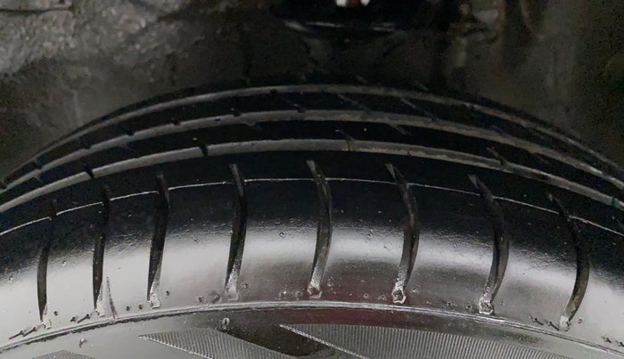 2018 Maruti Alto K10 VXI, Petrol, Manual, 46,145 km, Left Front Tyre Tread