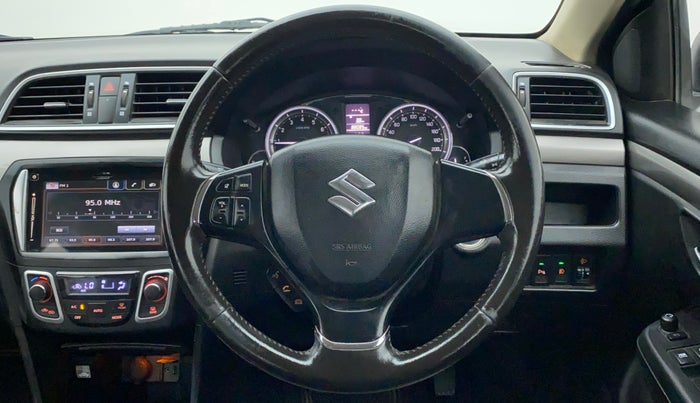 2015 Maruti Ciaz ZXI+ RS, Petrol, Manual, 88,085 km, Steering Wheel Close Up