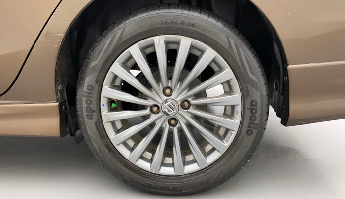 2015 Maruti Ciaz ZXI+ RS, Petrol, Manual, 88,085 km, Left Rear Wheel
