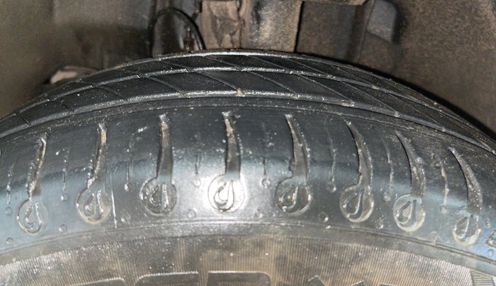 2024 Tata TIGOR  XZA CNG, CNG, Automatic, 28,926 km, Left Front Tyre Tread