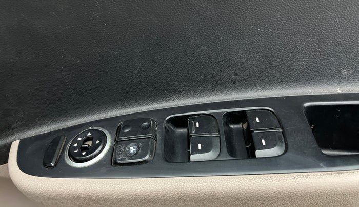 2014 Hyundai Grand i10 ASTA AT 1.2 KAPPA VTVT, Petrol, Automatic, 57,354 km, Driver Side Door Panels Control