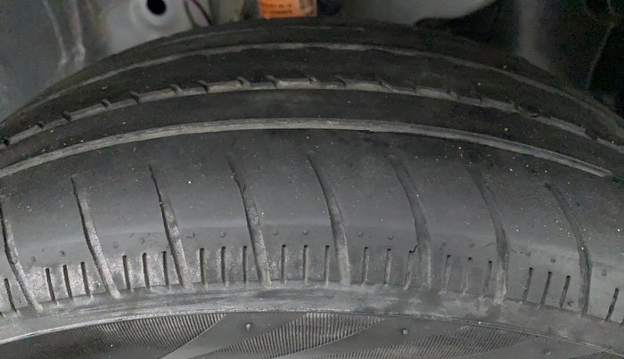 2019 Honda Amaze 1.2 SMT I VTEC, Petrol, Manual, 25,562 km, Right Front Tyre Tread
