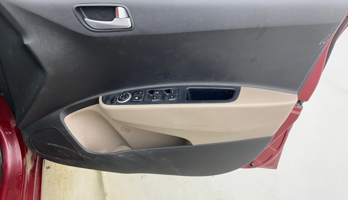 2016 Hyundai Grand i10 SPORTZ 1.2 KAPPA VTVT, Petrol, Manual, 79,694 km, Driver Side Door Panels Control