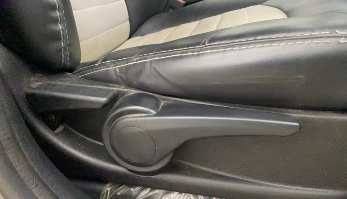 2017 Tata TIGOR XZ (O) PETROL, Petrol, Manual, 1,03,463 km, Driver Side Adjustment Panel