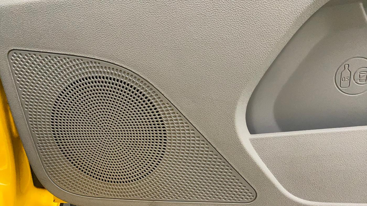 2020 Tata Tiago XZ PLUS PETROL, Petrol, Manual, 15,148 km, Speaker
