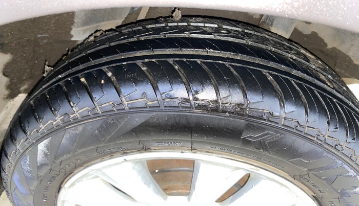 2012 Honda City 1.5L I-VTEC V MT, Petrol, Manual, 51,998 km, Left Rear Tyre Tread