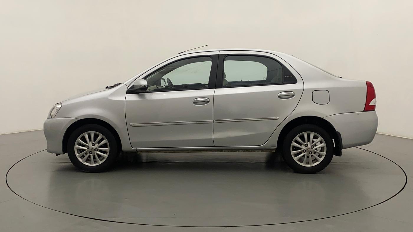 2014 Toyota Etios V, Petrol, Manual, 61,733 km, Left Side