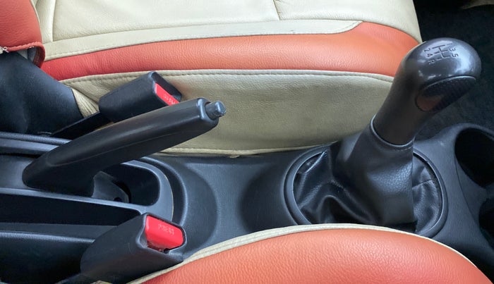 2015 Nissan Micra Active XL, Petrol, Manual, 48,865 km, Gear Lever